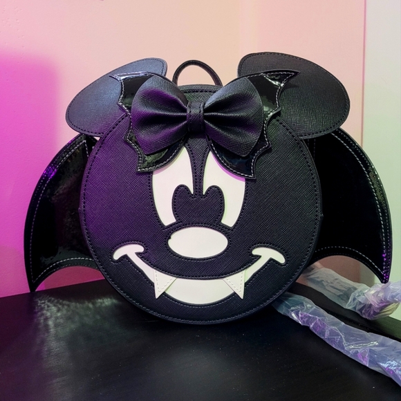 Loungefly X LASR Disney Halloween Minnie Bat Convertible Mini Backpack - Picture 1 of 6